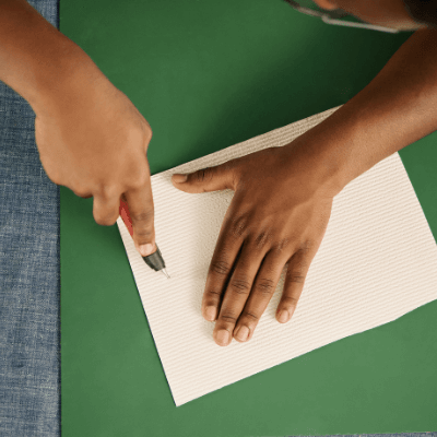 Holiday Crafting Essentials: The Cutting Tool That Makes DIY Faster and Cleaner